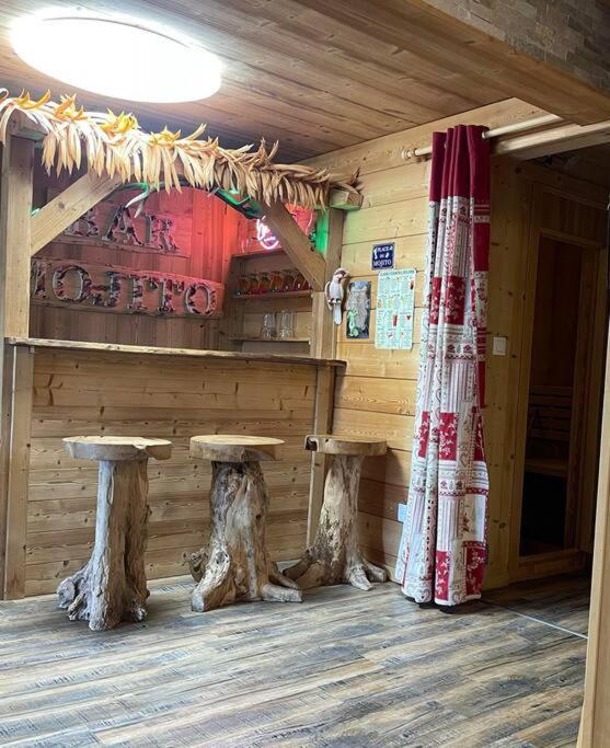 Le Diamant Nathalie Mn La Rouge Chalet *